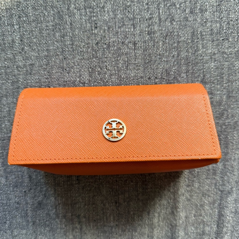 TORY BURCH Sunglass Case